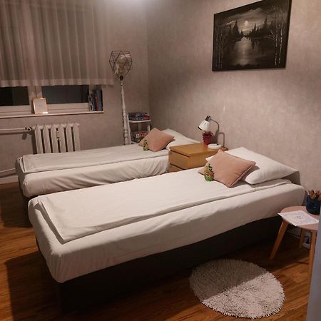 Apartament Wakacyjny U Adrianny กดัญสก์ ภายนอก รูปภาพ